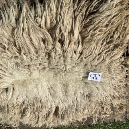 schaap vacht wol vilten zelf kleed maken